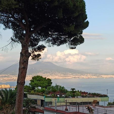 Monocamera Con Terrazzogiardino -Studette -Zona Panoramica Posillipo Νάπολη Εξωτερικό φωτογραφία