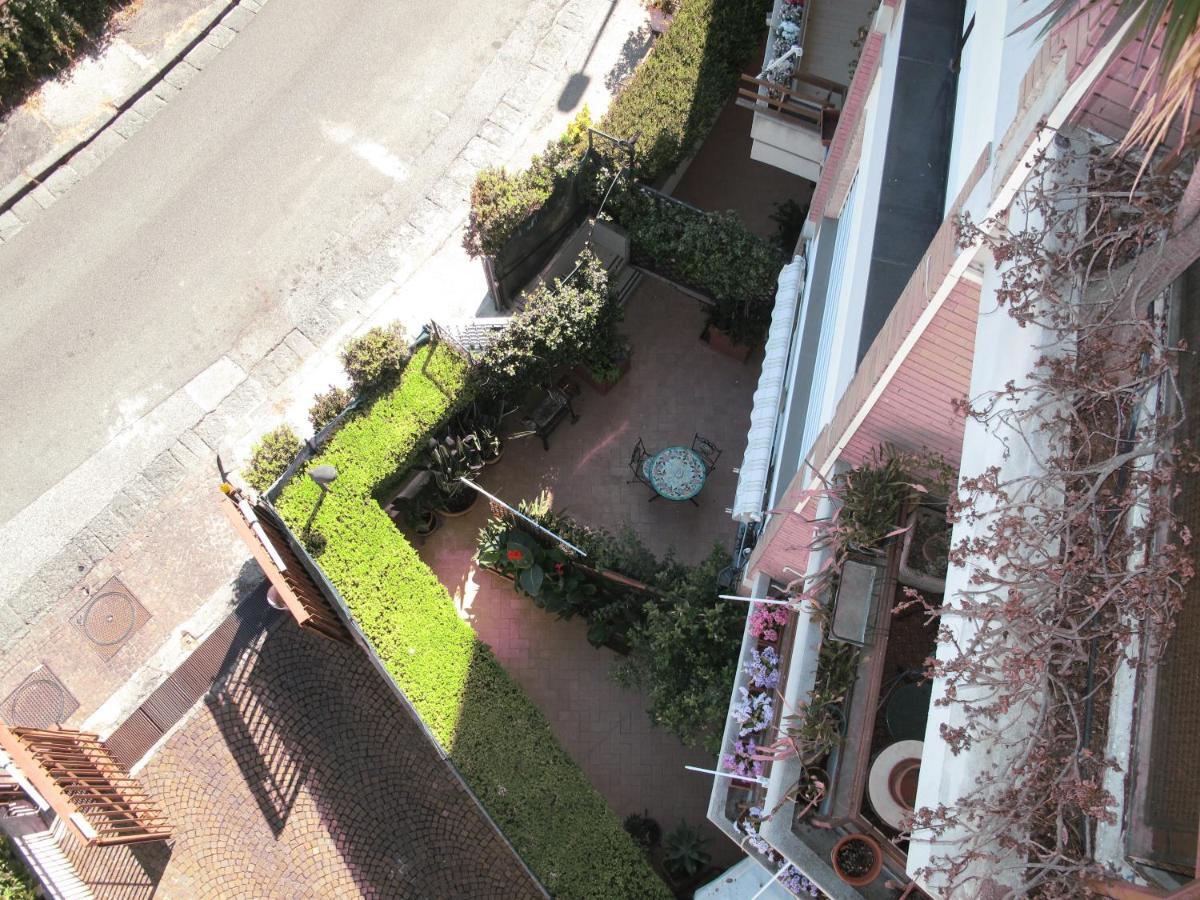 Monocamera Con Terrazzogiardino -Studette -Zona Panoramica Posillipo Νάπολη Εξωτερικό φωτογραφία